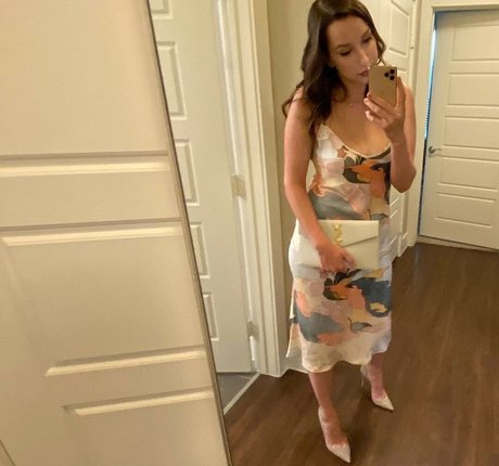 JackieMButler adult star pic