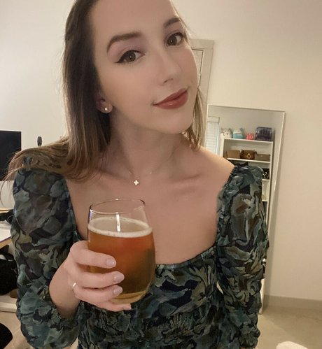 JackieMButler star top photos