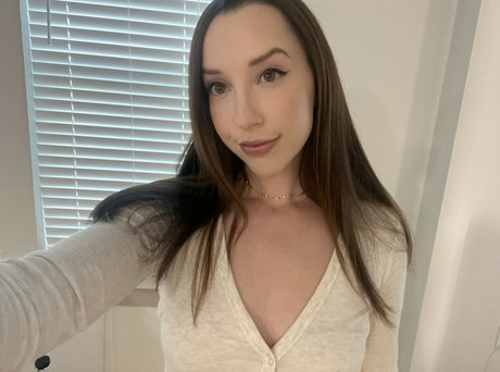 JackieMButler adult model photo