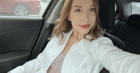 JackieMButler pornstar nude picture