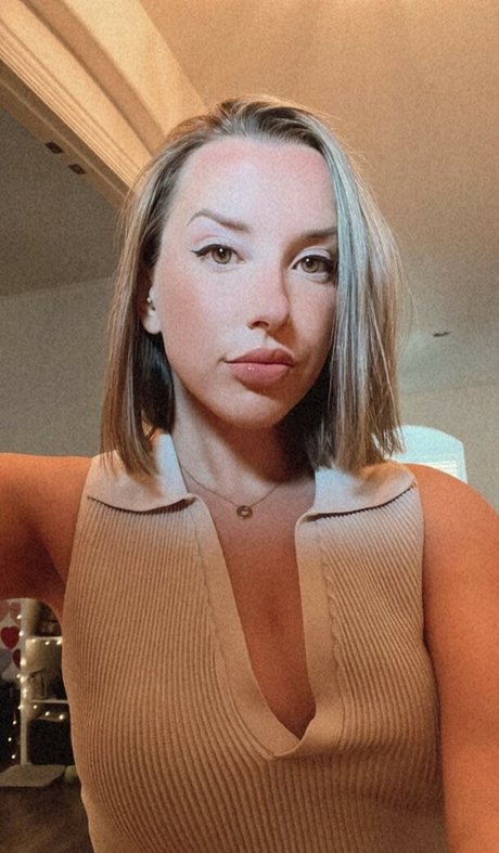 JackieMButler hd model photo