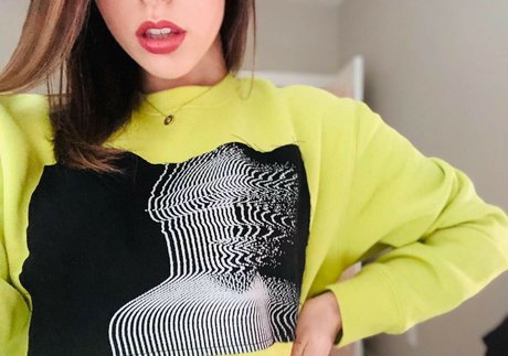 JackieMButler porn star photo