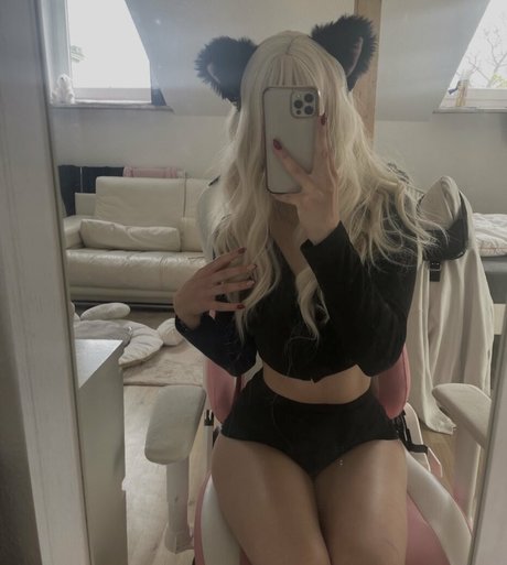 curvy shemale onlyfans perfect img