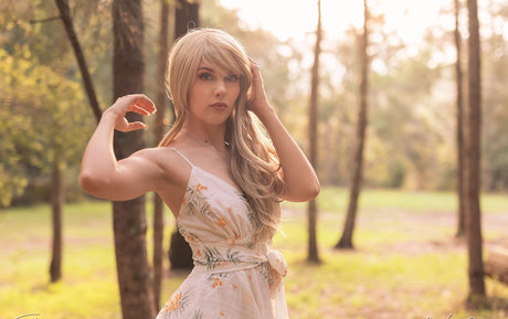 blonde princess onlyfans hot nude image