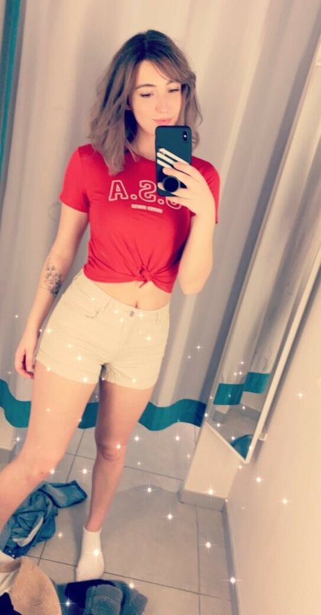 breebunn model art galleries