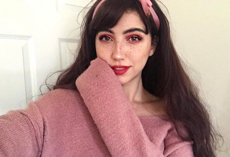 breebunn nudes star pic