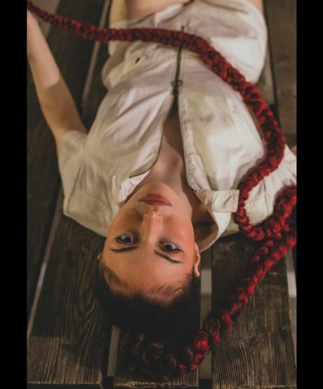 Quantum ASMR model hot gallery