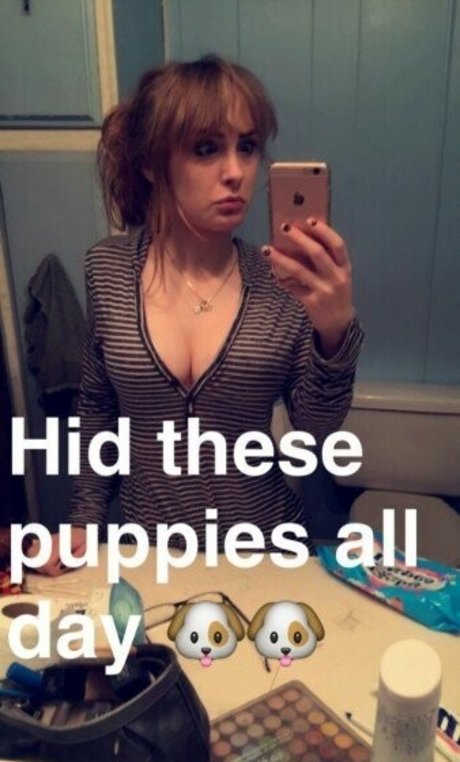 Kepitasecrett adult model photos