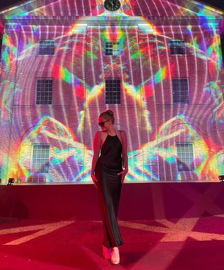 Teagan Croft star hd photos