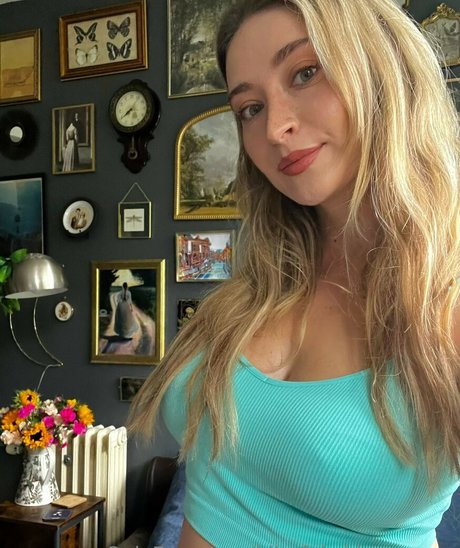 Blissful Whisper ASMR model sexy archive