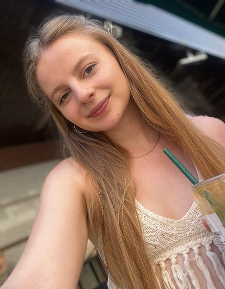 glamour onlyfans erotic pictures