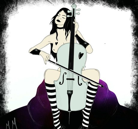 mikyart85 erotic star picture