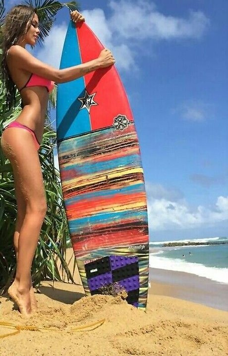 Viki odintcova Best Profile Photo