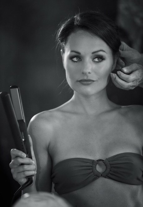 Victoria Valentine star hd pictures