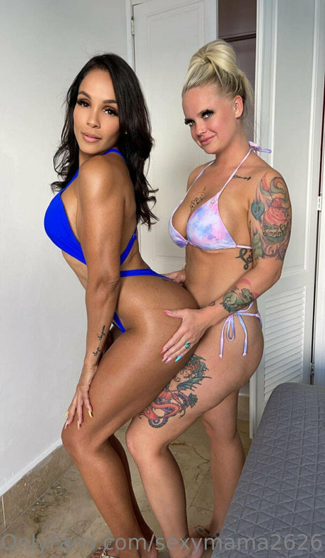 black hair onlyfans hot sexy image