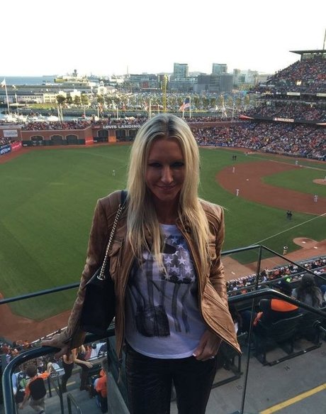 Emma Starr porn model photo