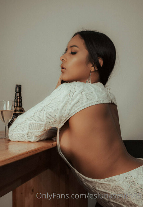 blonde trans onlyfans pornographic img