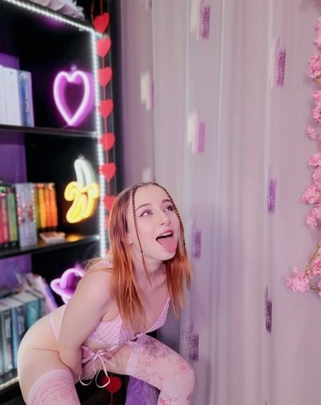 g cup tits onlyfans hot pics