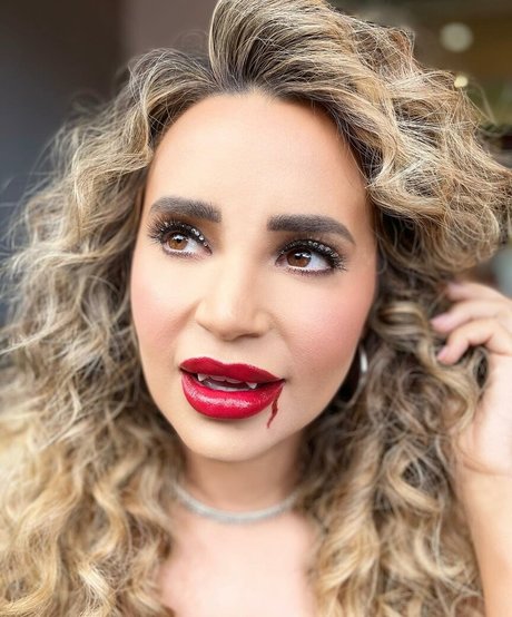 naked milf onlyfans free xxx photo