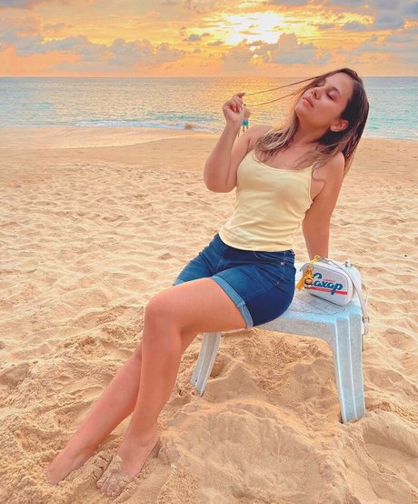 lesbian feet onlyfans beautiful naked pics