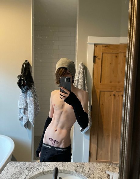 small onlyfans hot xxx image