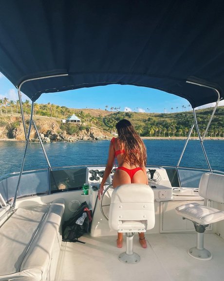 Abby Busick best model photos