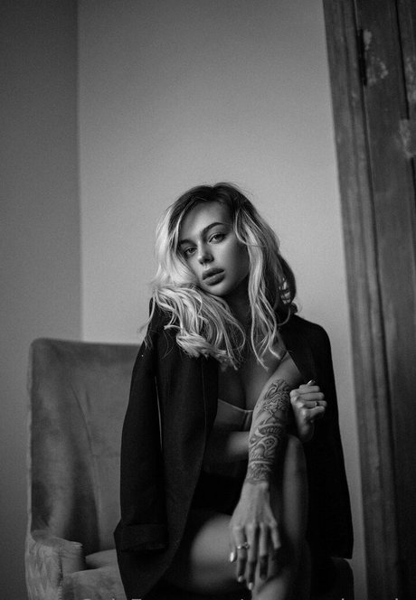 alexaandra vip sexy model photos