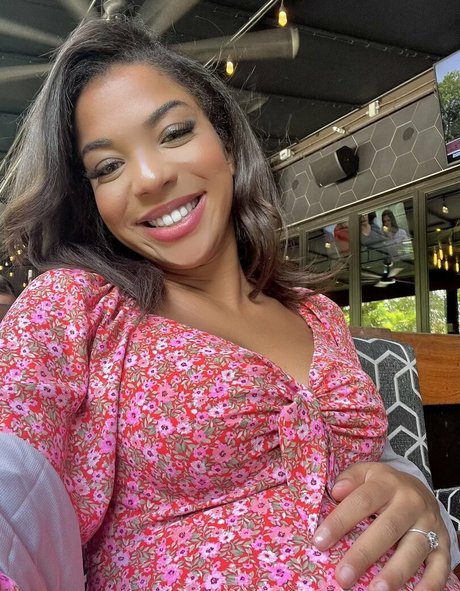 bbw hairy pussy onlyfans naked gallery