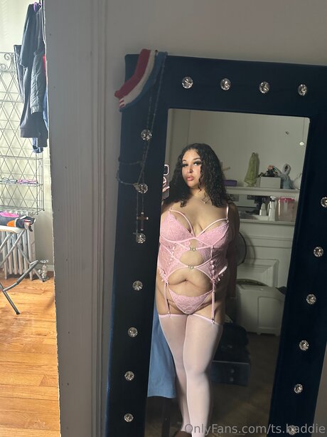 TS Baddie pornstar hot photos