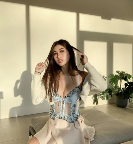 sexy milf onlyfans top archive