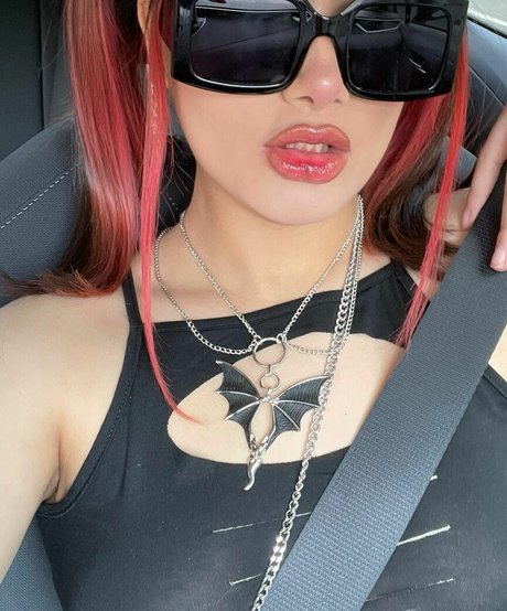 Chxrrychick model top archive