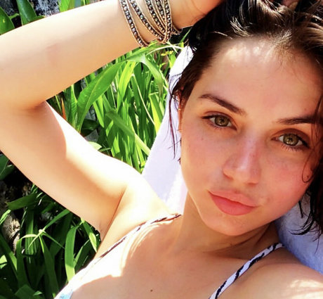 Ana De Armas star exclusive pictures