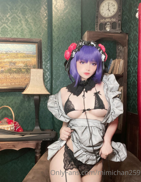 latina mom onlyfans top picture