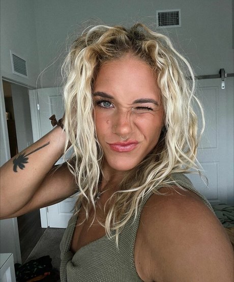 Sol Ruca hd pornstar gallery