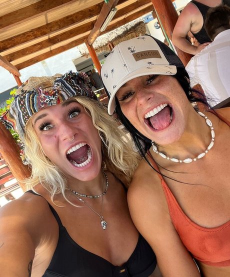 Sol Ruca beautiful actress gallery