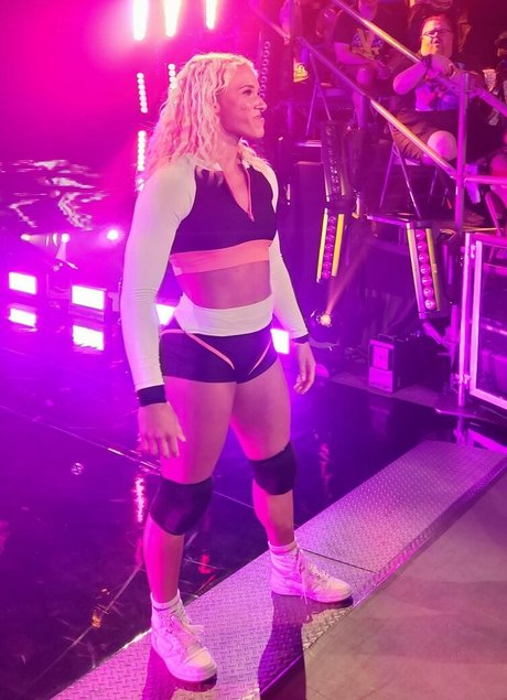 Sol Ruca pornstar exclusive archive