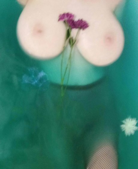 leather skirt onlyfans perfect pictures