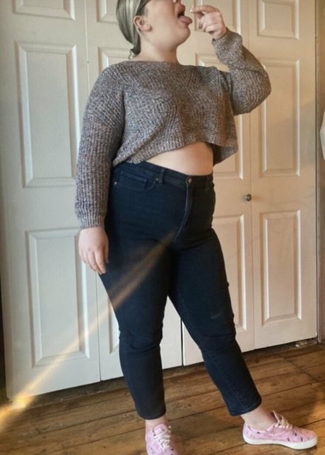 myfatblondegf pornographic actress photo