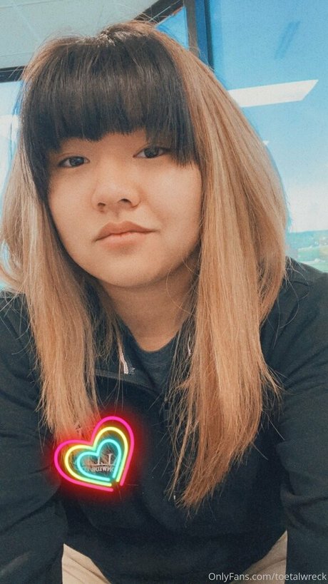 toetalwreck sex actress img