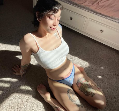 Kawaii girl model pornographic gallery