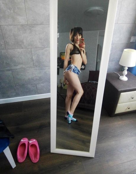 natalieflowers hot pornstar pictures