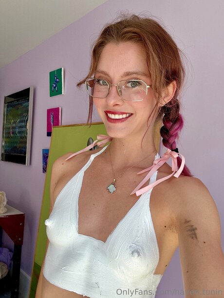 Haven tunin beautiful model img