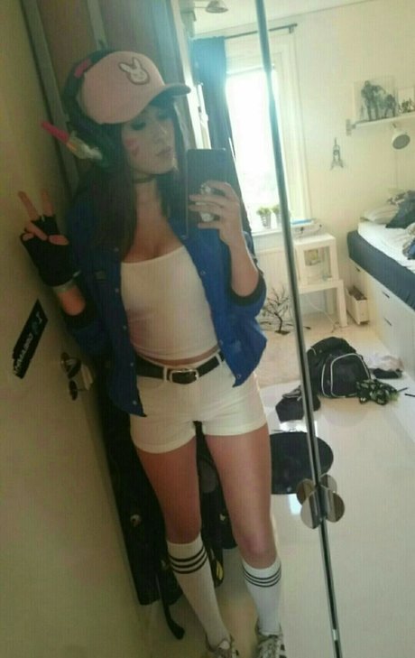 elina twich star porn photos