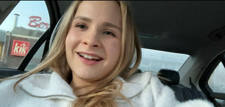 gini frech art actress pictures