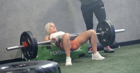 Claudia Walsh star nude archive