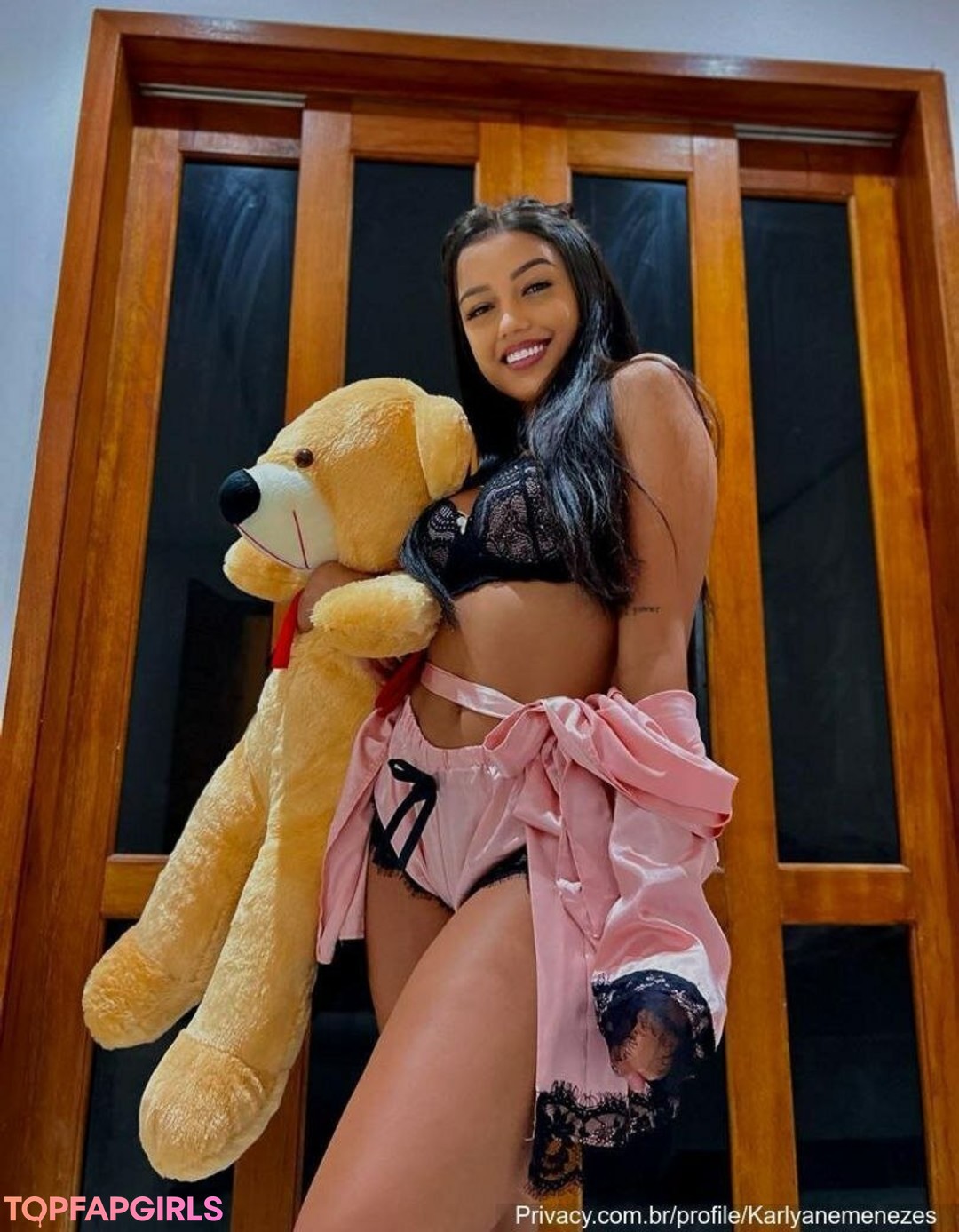 Karlyane Menezes pornstar nice galleries