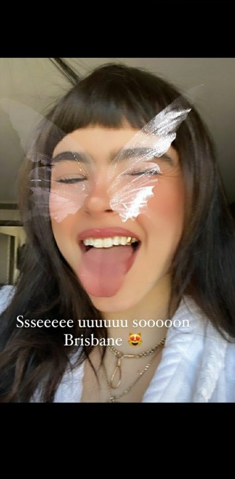 selfie nude onlyfans nude photo