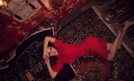 Anastasia Vasichkina sexy model gallery