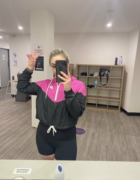 sawina adult star images