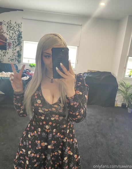 sawina beautiful pornstar pictures